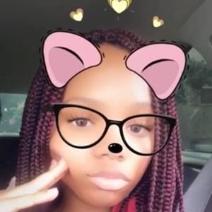 Meet your Posher, Tiffany